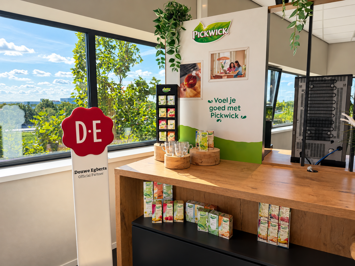 Pickwick theedisplay met groene sfeer